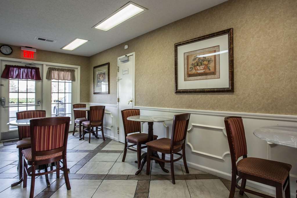 Quality Inn Laurinburg Restaurant bilde